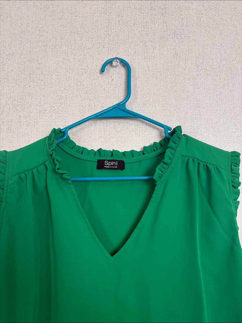 Kelly Green Ruffle Trim Top - Picture 2 of 4